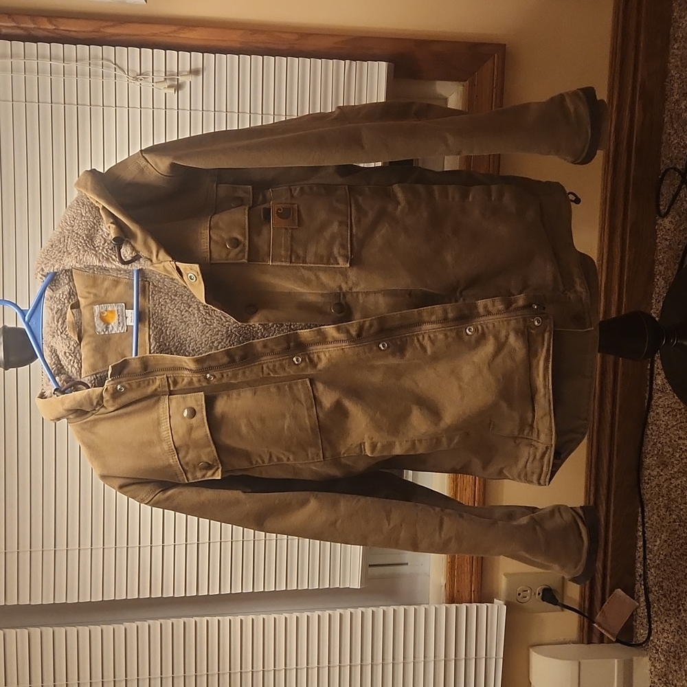 Men's Carhart coat